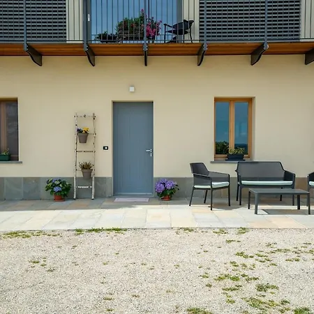Appartement Dimora Moncrivel *